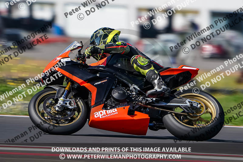 cadwell no limits trackday;cadwell park;cadwell park photographs;cadwell trackday photographs;enduro digital images;event digital images;eventdigitalimages;no limits trackdays;peter wileman photography;racing digital images;snetterton;snetterton no limits trackday;snetterton photographs;snetterton trackday photographs;trackday digital images;trackday photos